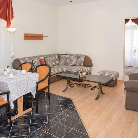 Astoria Panzio Bed & Breakfast Heviz Bagian luar foto