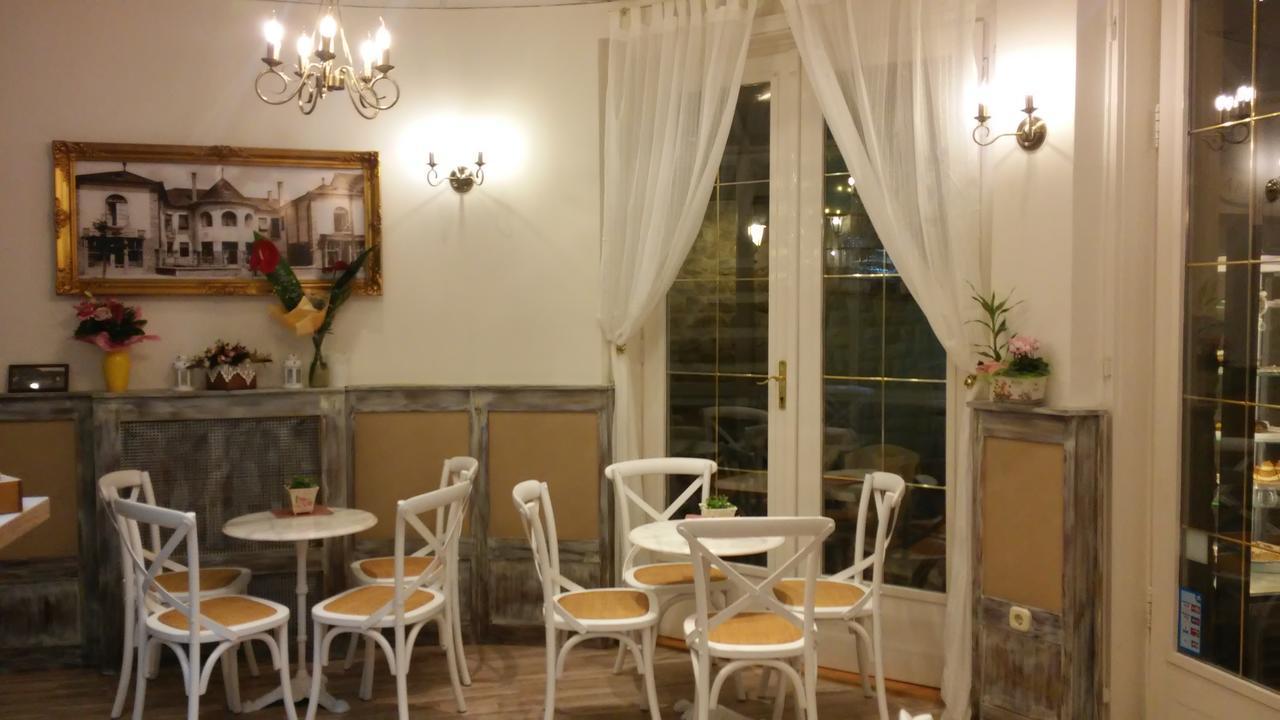 Astoria Panzio Bed & Breakfast Heviz Bagian luar foto